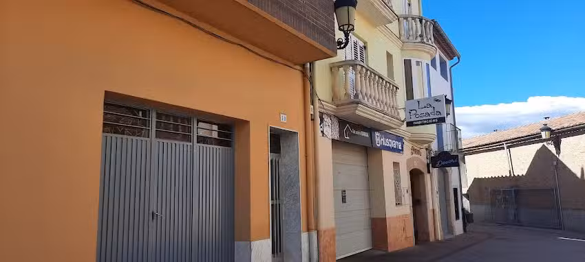 Agr&iacute;cola y Biomasa Husqvarna Alboc&agrave;sser