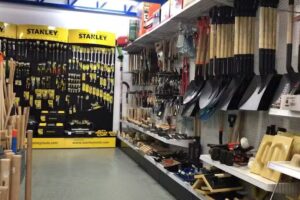 Brikogar Ferretería y materiales de construcción