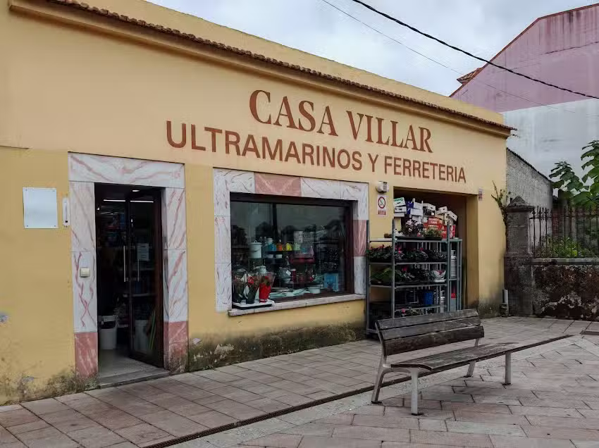 Casa Villar Ultramarinos Y Ferreteria