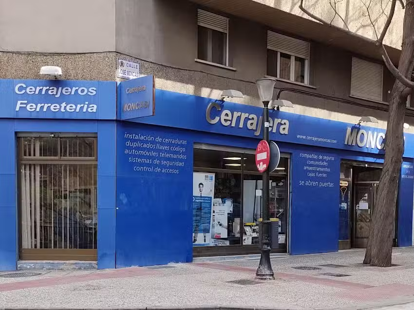 Cerrajera Moncas&iacute;