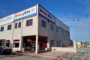 Comercial Rubio y Ruiz S.L. ( BRICOMAT)