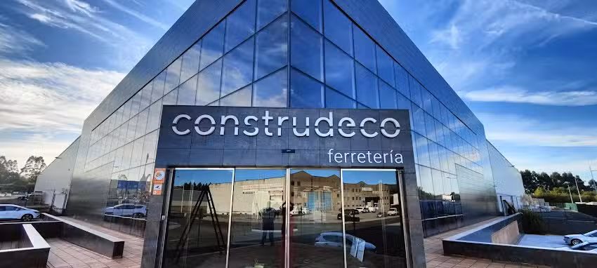 Construdeco Nar&oacute;n | Ferreter&iacute;a, Muebles de Cocina, Ba&ntilde;os y Reformas Integrales