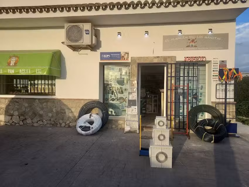 El almacen de los manitas