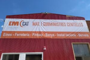 EMCCAT CENTELLES Ferreteria/magatzem
