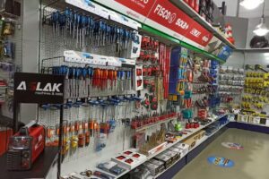 FERNOU Suministros Industriales Ferreter&iacute;a