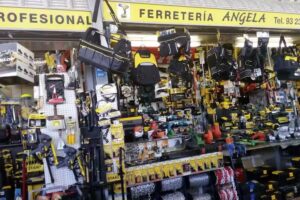 ferreteria angela encants