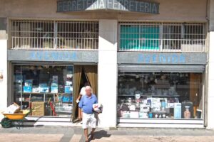 Ferreter&iacute;a Avenida (Almudena Martin Gonzalez)