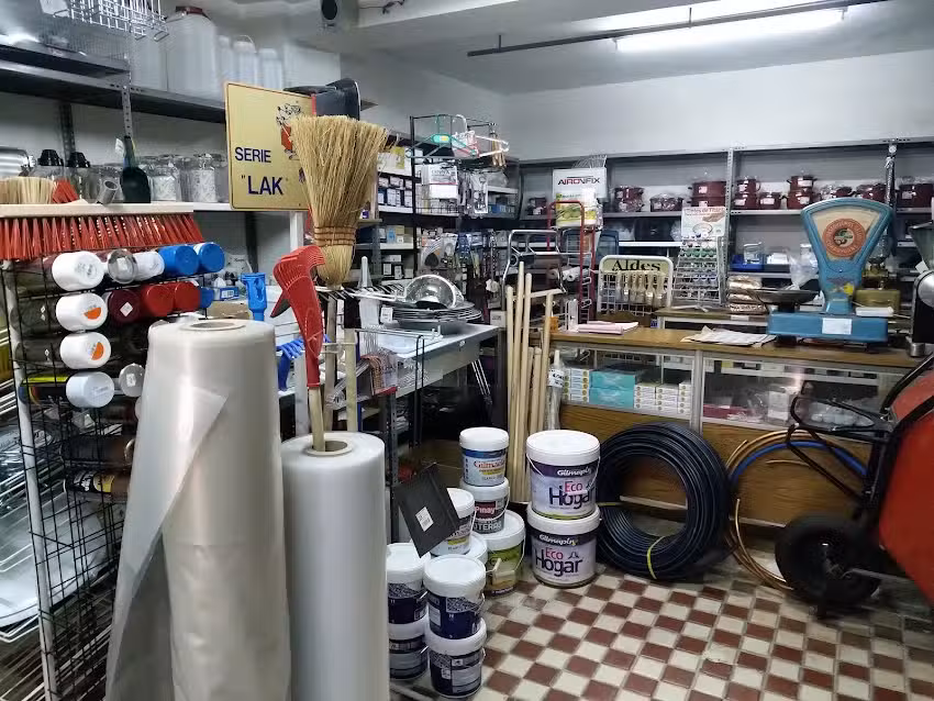 Ferreter&iacute;a Bazar Casa Perales