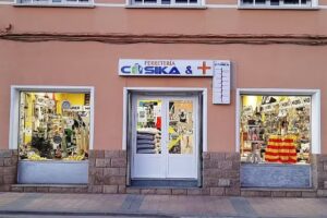 Ferreteria Casika&+