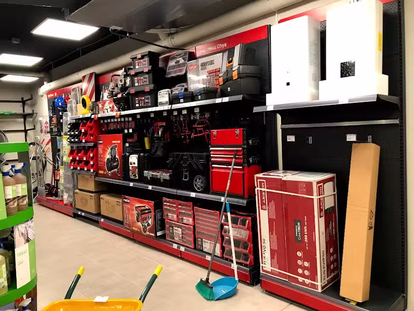 Ferreter&iacute;a Chya Cadena88