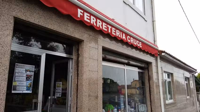 Ferreter&iacute;a Cruce