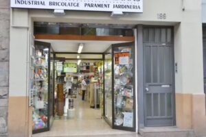 FERRETER&Iacute;A DEL PASSEIG F. 199