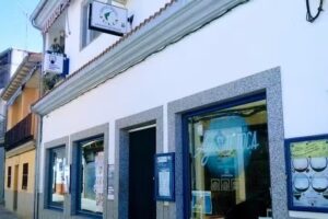 Ferreter&iacute;a Droguer&iacute;a Julia. Administraci&oacute;n de Loter&iacute;a