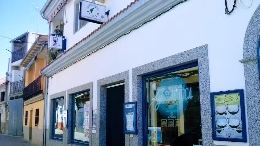 Ferreter&iacute;a Droguer&iacute;a Julia. Administraci&oacute;n de Loter&iacute;a