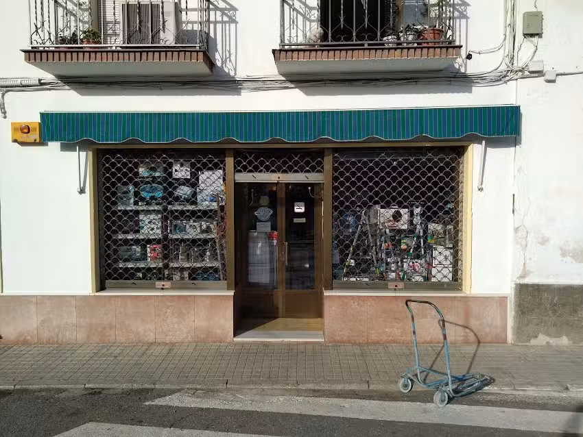 Ferreter&iacute;a El Ca&ntilde;etero