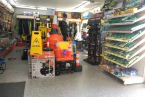 Ferreter&iacute;a El Martillo