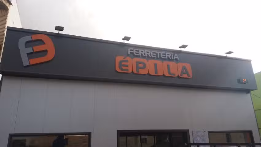 Ferreter&iacute;a &Eacute;pila