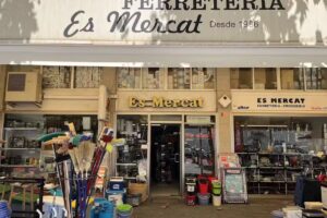 Ferreter&iacute;a Es Mercat