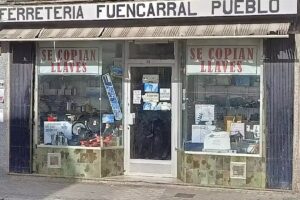 FERRETER&Iacute;A FUENCARRAL PUEBLO