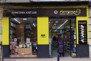Ferreteria Jose luis, Ferrymas