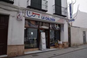 FERRETERÍA LA CALZADA