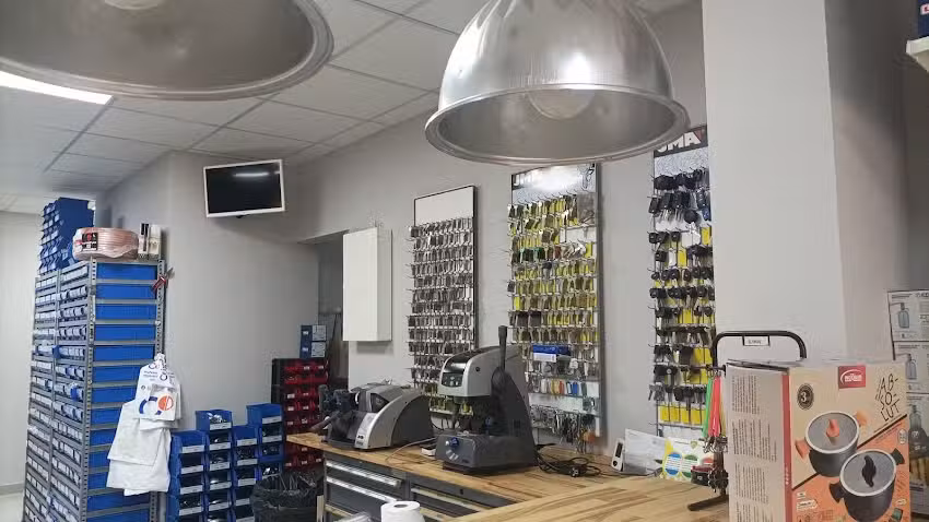 Ferreteria La Clau Moixent