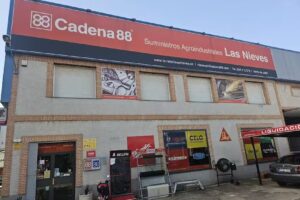 Ferreter&iacute;a Las Nieves