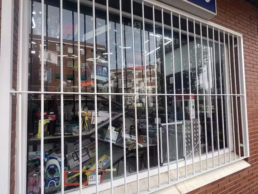 Ferreter&iacute;a Moreras S L