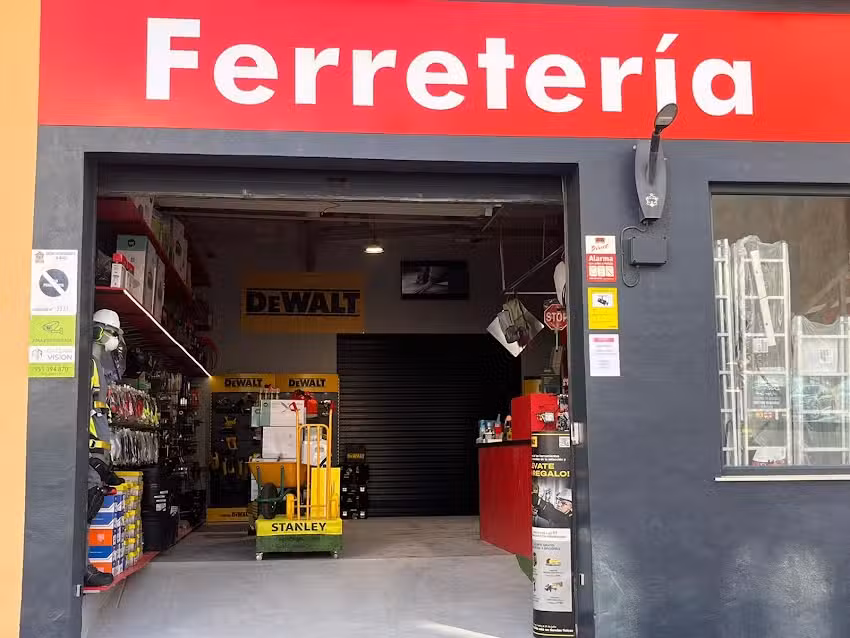 FERRETER&Iacute;A NADALES | MIJAS COSTA