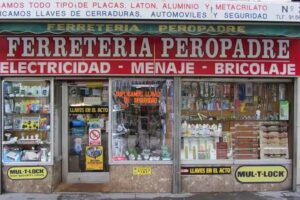 Ferreter&iacute;a Peropadre