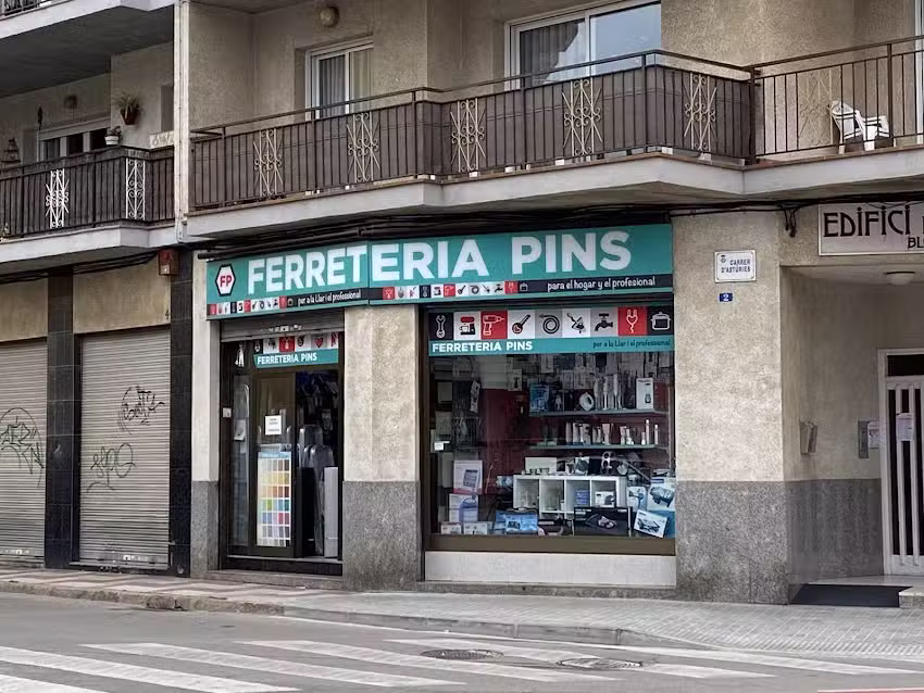 Ferreteria Pins