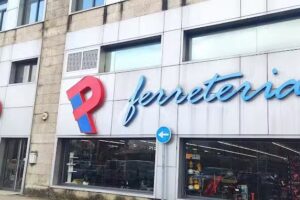 Ferreter&iacute;a Pombo