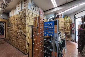 Ferretería Puerta Carmona