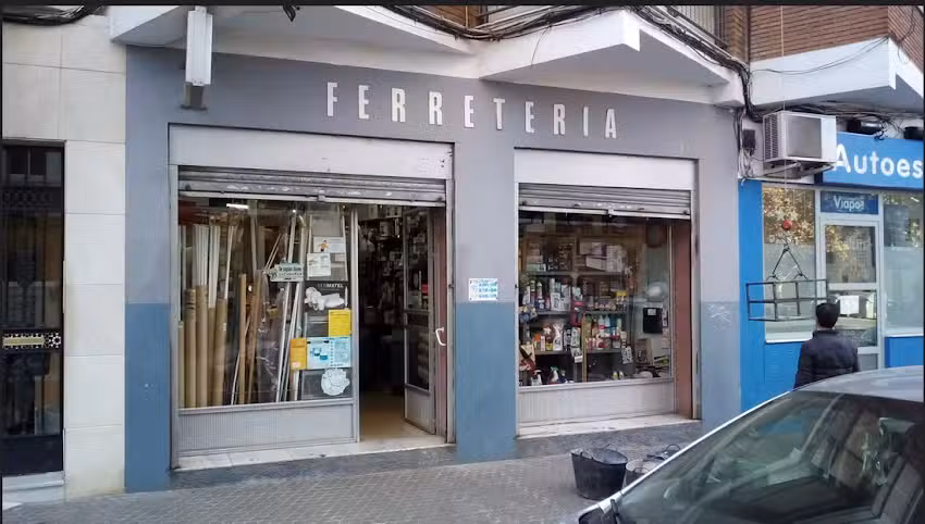 FERRETER&Iacute;A REINA MERCEDES &ndash; HELI&Oacute;POLIS (MISTERTOOLS SEVILLA))