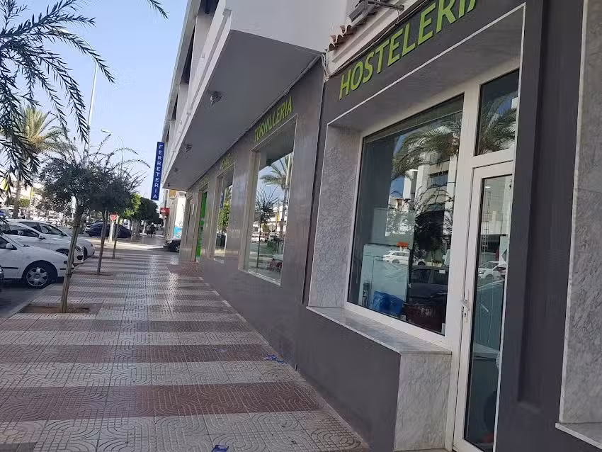 Ferreter&iacute;a Roquetas S.L.U.