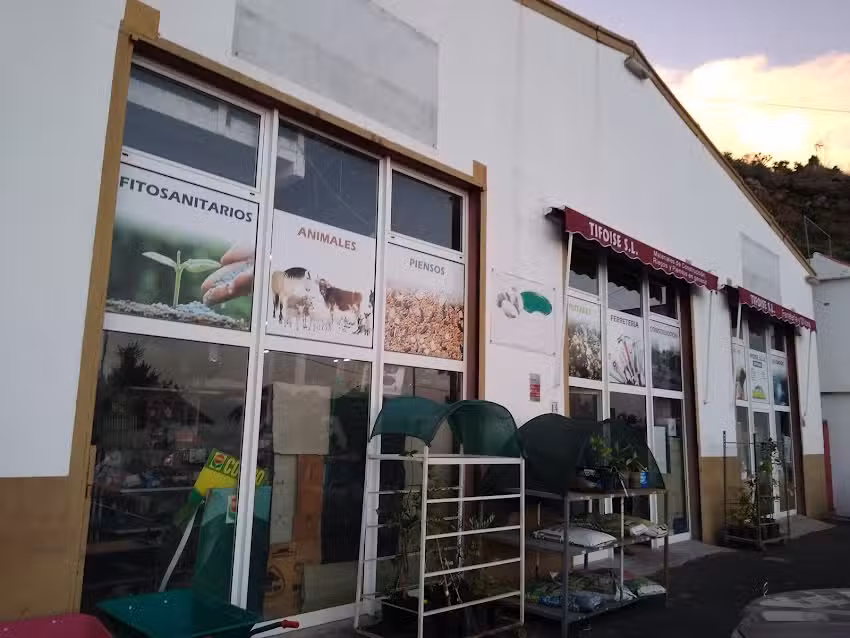 Ferreter&iacute;a Tifoise