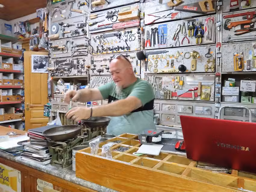 Ferreter&iacute;a Tom&aacute;s L&oacute;pez