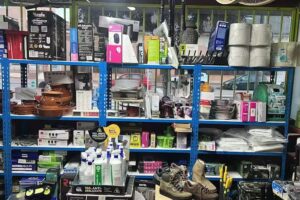 Ferreter&iacute;a Uceda. F