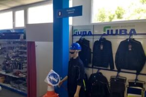 Ferreteria y Aquileres Central