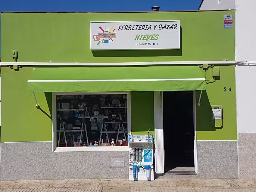 FERRETER&Iacute;A Y BAZAR NIEVES