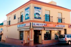 Ferretería y Pinturas «El Arca de Noé Suministros SL» (Arcashop.es)