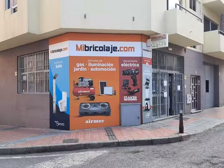 Ferreter&iacute;a y Saneam. Costa Salinas