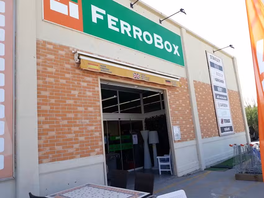 Ferrobox J&aacute;vea (Stihl)