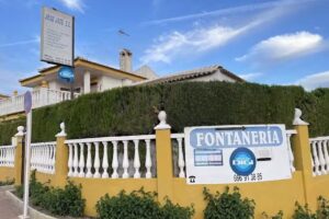 Fontanería y Ferretería