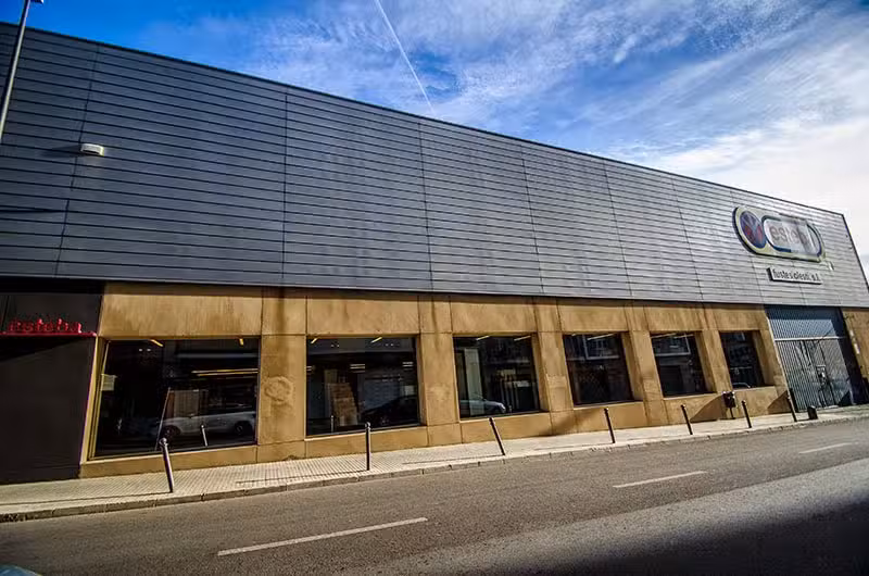 Fusteria i ferreteria Esteba