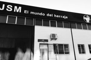 Jsm El Mundo Del Herraje S.L.