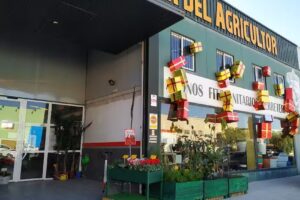 La Casa Del Agricultor, Espa&ntilde;a