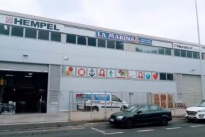 La Marina Efectos Navales