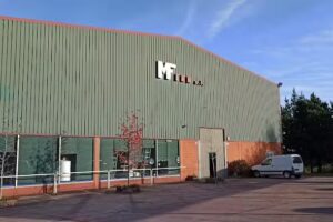 Mobraferr Husqvarna A Estrada