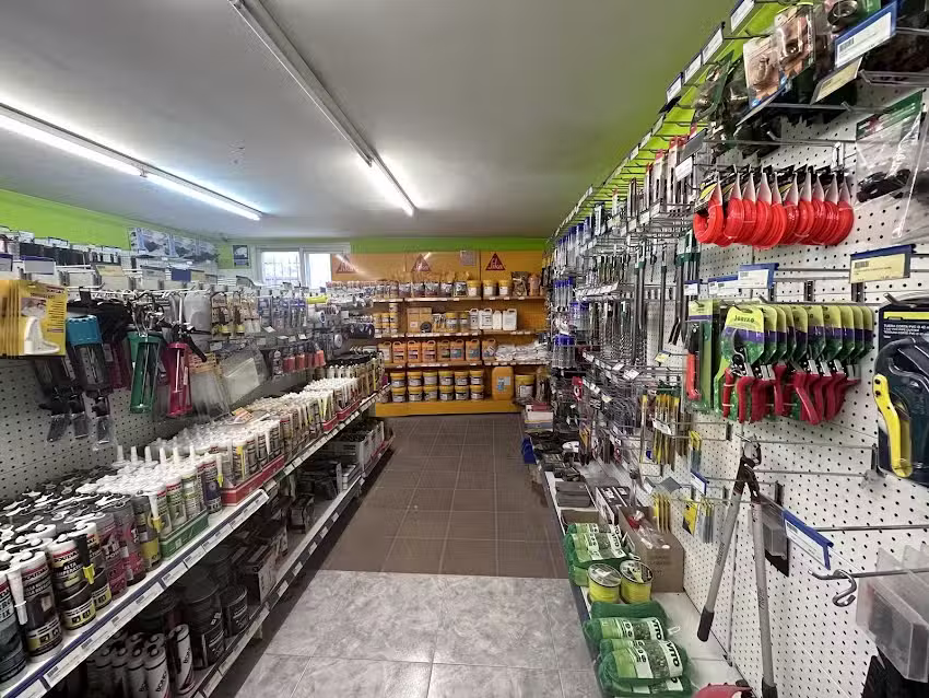 PIQUER S.L. Cer&aacute;mica &ndash; Ba&ntilde;o &ndash; Chimeneas &ndash; Construcci&oacute;n &ndash; Ferreter&iacute;a